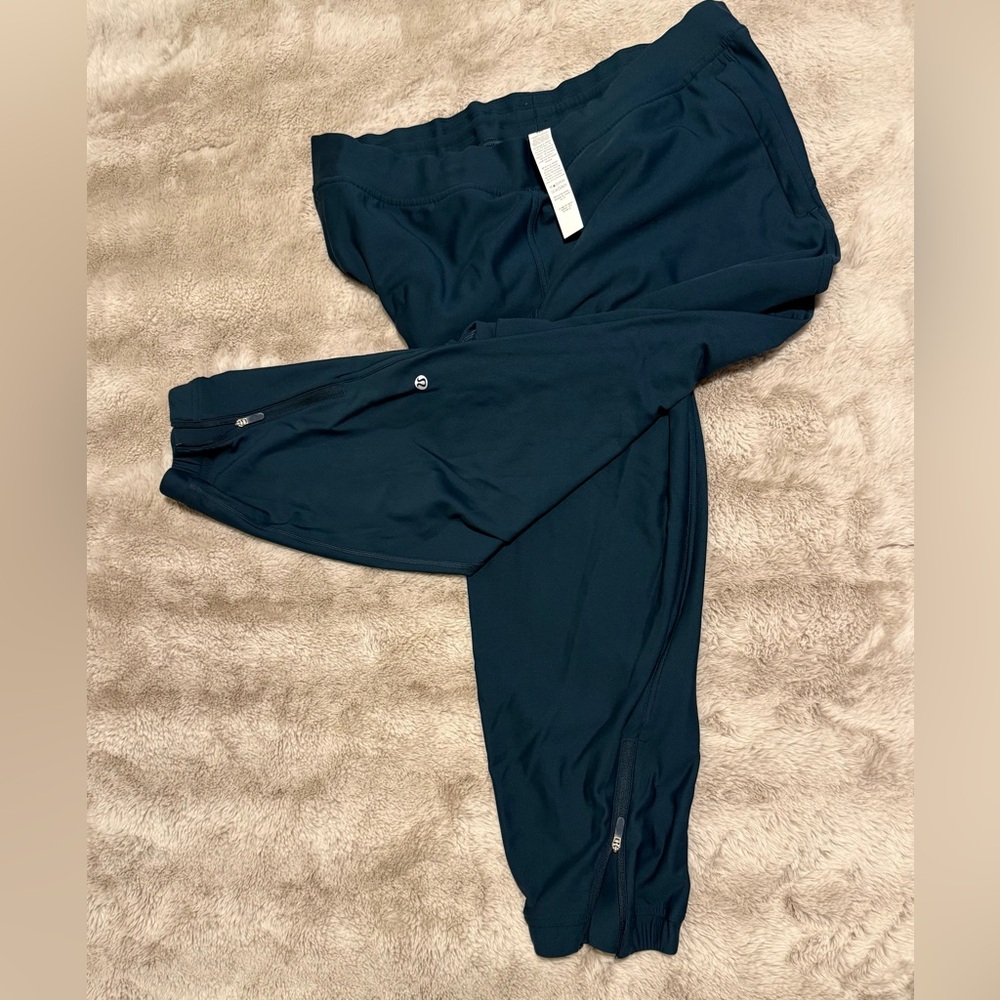 Lululemon Highrise Fleece Jogger - Green Jasper